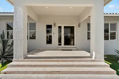 13815 SW 38th St, Miami, FL 33175 - Photo 5