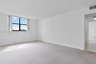 210 174th St, Sunny Isles Beach, FL 33160 - Photo 23