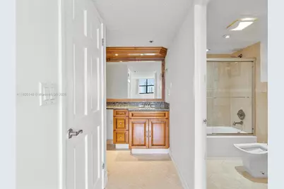 210 174th St #2005, Sunny Isles Beach, FL 33160 - Photo 27