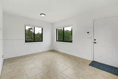 36 NW 52nd St, Miami, FL 33127 - Photo 11