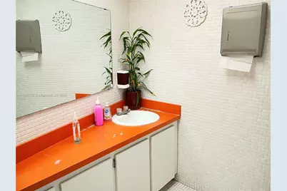 2720 Forest Hill Blvd #203, Palm Springs, FL 33406 - Photo 19