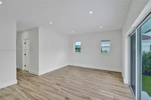 1840 NE 199th St, Miami, FL 33179 - Photo 33