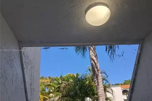 3559 Magellan Cir, Aventura, FL 33180 - Photo 1