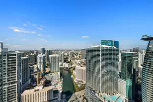465 Brickell Ave, Miami, FL 33131 - Photo 17