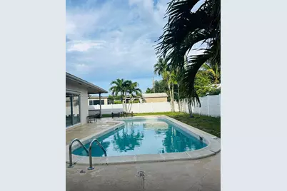 6790 SW 10th Ct, Pembroke Pines, FL 33023 - Photo 1