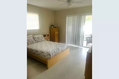 6790 SW 10th Ct, Pembroke Pines, FL 33023 - Photo 3