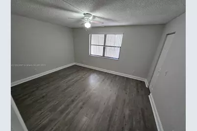 1091 N Hiatus Rd #1091, Pembroke Pines, FL 33026 - Photo 25