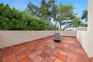 440 Rosaro Ave, Coral Gables, FL 33146 - Photo 5