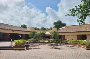 8861 Sunrise Lakes Blvd, Sunrise, FL 33322 - Photo 25