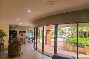 8861 Sunrise Lakes Blvd, Sunrise, FL 33322 - Photo 21