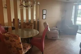 8861 Sunrise Lakes Blvd, Sunrise, FL 33322 - Photo 11
