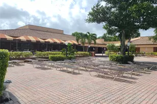 8861 Sunrise Lakes Blvd, Sunrise, FL 33322 - Photo 29