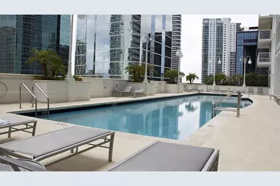 1200 Brickell Bay Dr #2704, Miami, FL 33131 - Photo 27