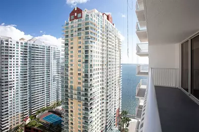 1200 Brickell Bay Dr #2704, Miami, FL 33131 - Photo 11