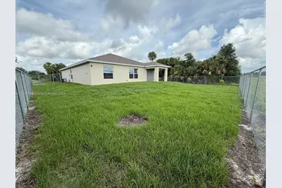 3051 NW Beechwood Cir, Labelle, FL 33935 - Photo 21