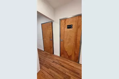 410 Meridian Ave, Miami Beach, FL 33139 - Photo 9
