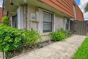 11101 SW 15th Manor, Davie, FL 33324 - Photo 3