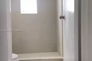 342 NW 84th Terrace, Miami, FL 33150 - Photo 5