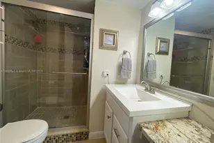 8951 Sunrise Lakes Blvd, Sunrise, FL 33322 - Photo 19