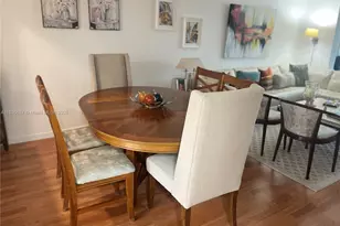 8951 Sunrise Lakes Blvd, Sunrise, FL 33322 - Photo 9