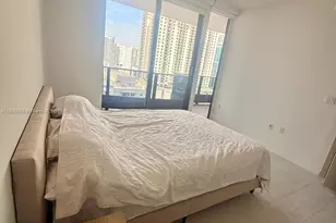 1000 Brickell Plaza, Miami, FL 33131 - Photo 11