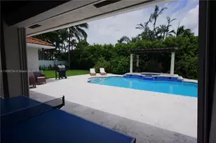 12401 SW 77th St, Miami, FL 33183 - Photo 15