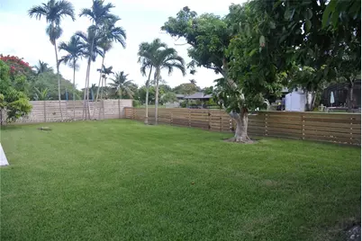 10230 Dolphin Rd #1, Cutler Bay, FL 33157 - Photo 15