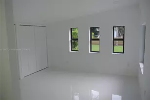 10230 Dolphin Rd, Cutler Bay, FL 33157 - Photo 9