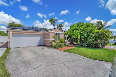 17018 SW 142nd Pl, Miami, FL 33177 - Photo 3