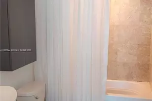 350 S Miami Ave, Miami, FL 33130 - Photo 21