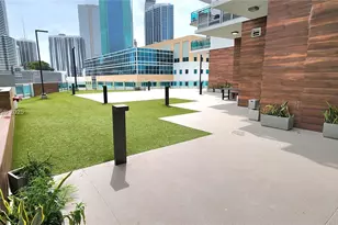 350 S Miami Ave, Miami, FL 33130 - Photo 37