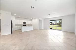 20524 Cooperhead, Lehigh Acres, FL 33936 - Photo 3