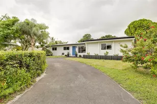 1321 NE 26th Terrace, Pompano Beach, FL 33062 - Photo 1