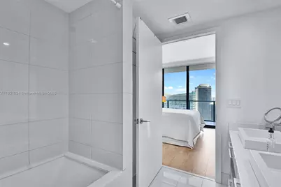 1300 S Miami Ave #3711, Miami, FL 33130 - Photo 1