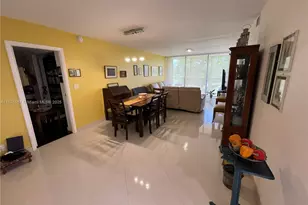 20335 W Country Club Dr, Aventura, FL 33180 - Photo 13