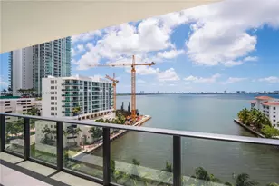 460 NE 28th St, Miami, FL 33137 - Photo 21