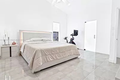 8022 NW 84th Ter, Tamarac, FL 33321 - Photo 21