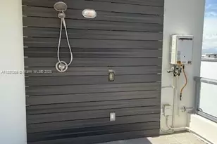 324 Balboa St, Hollywood, FL 33019 - Photo 47