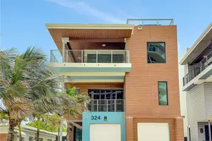 324 Balboa St, Hollywood, FL 33019 - Photo 1