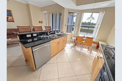 21033 NE 32nd Ave, Aventura, FL 33180 - Photo 9