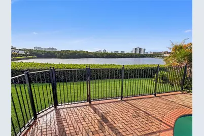 21033 NE 32nd Ave, Aventura, FL 33180 - Photo 3