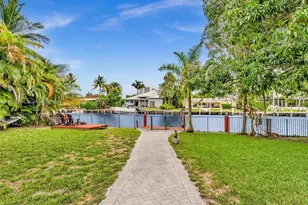 413 Tamarind Dr, Hallandale Beach, FL 33009 - Photo 19