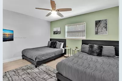 413 Tamarind Dr, Hallandale Beach, FL 33009 - Photo 59