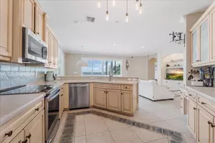 5235 SW 171st Ave, Miramar, FL 33027 - Photo 27