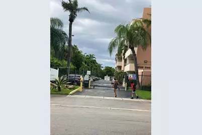 2160 SW 16th Ave #421, Miami, FL 33145 - Photo 19