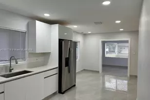 42 SE 10th Terrace, Dania Beach, FL 33004 - Photo 11