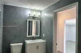 42 SE 10th Terrace, Dania Beach, FL 33004 - Photo 37