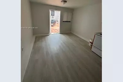 1236 SW 4th St, Miami, FL 33135 - Photo 25