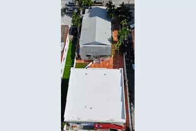 1236 SW 4th St, Miami, FL 33135 - Photo 5