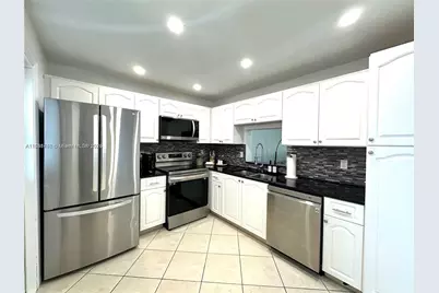 620 NE 12th Ave #102, Hallandale Beach, FL 33009 - Photo 7